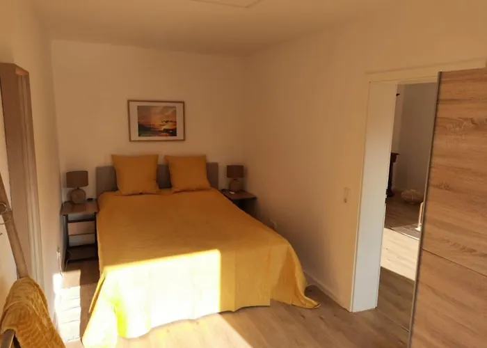 Mitschiffs * Malente